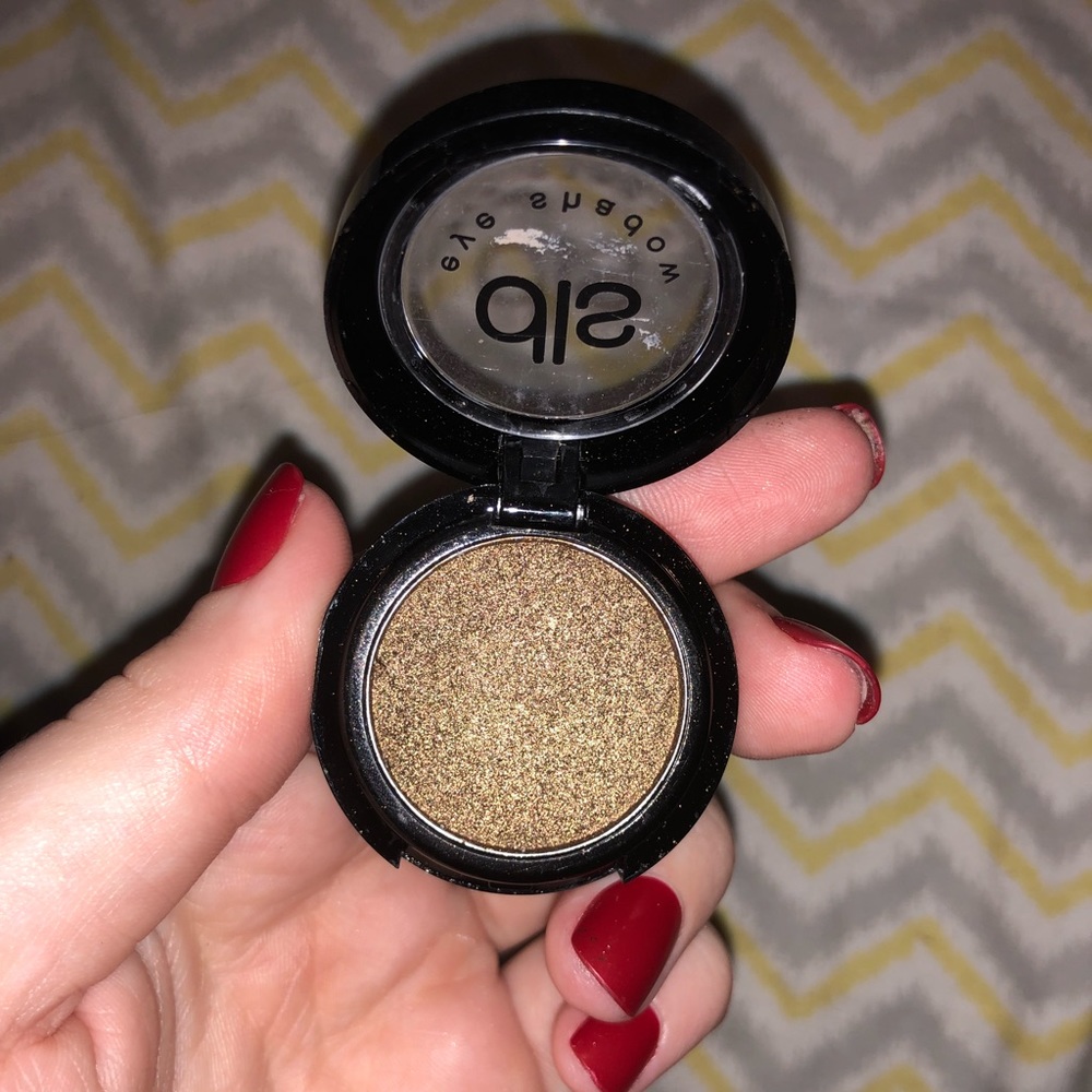 Eyeshadow
